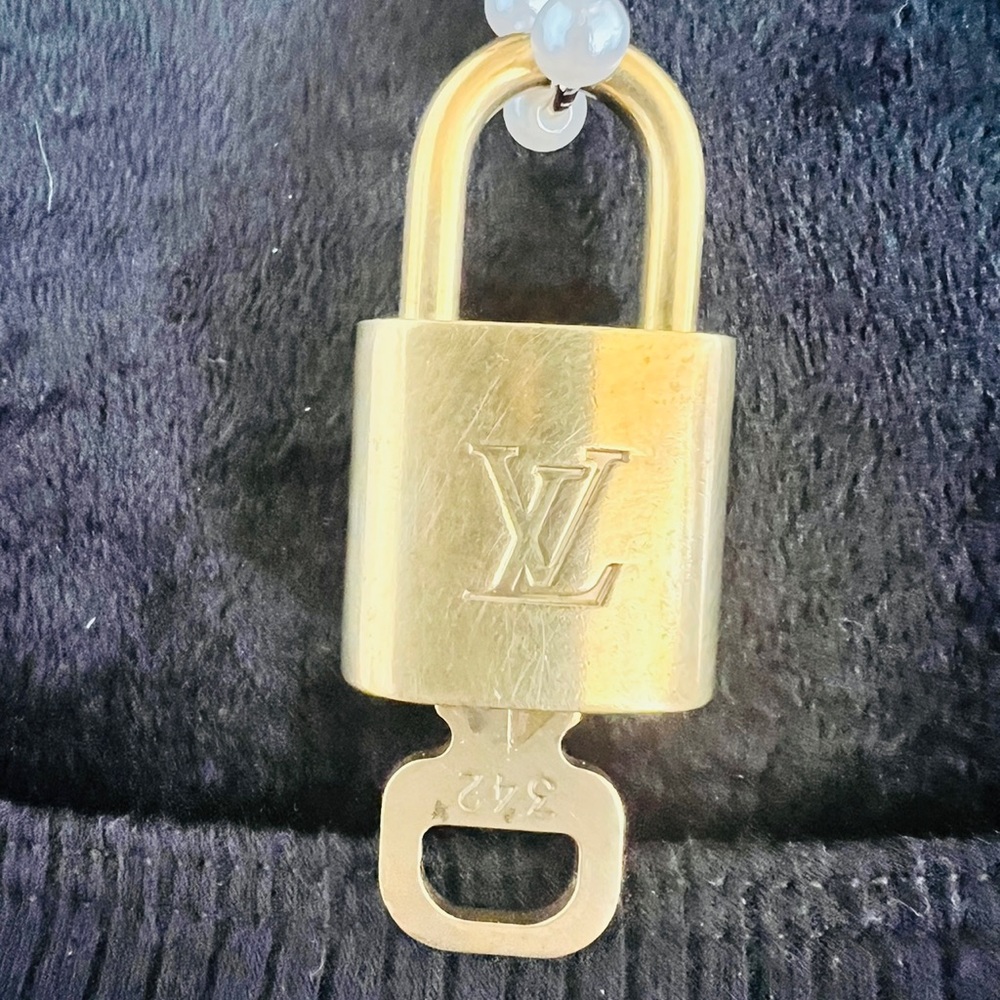 Louis Vuitton Lock And Key On A Chain - image 2
